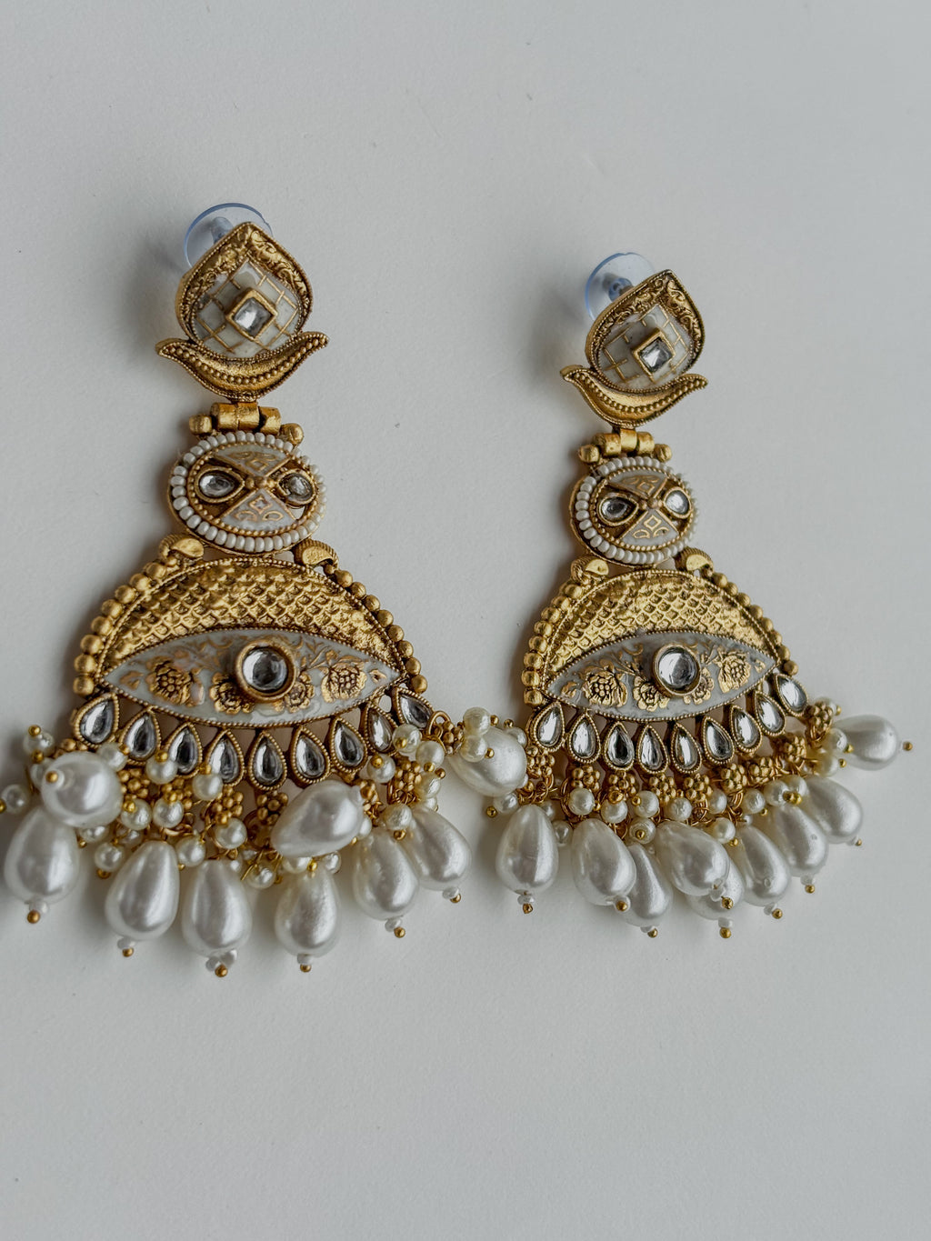 Ivory Chandbali